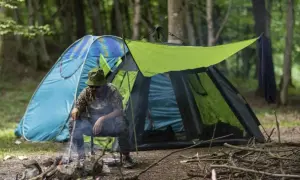 Jak wybrać namiot? Poradnik: wodoodporność, waga, typy i więcej