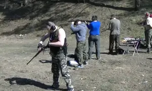 Strzelnica Burza Brzeg Dolny: Pakiety, broń i szkolenia. Sprawdź!