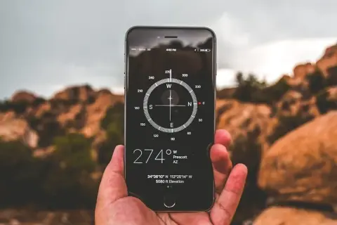 Kalibracja kompasu w Androidzie: Prosty poradnik krok po kroku