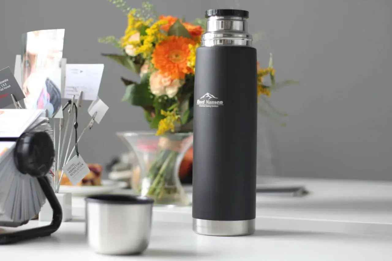Fjord Nansen vs Esbit: Który termos wybrać na wyprawę?